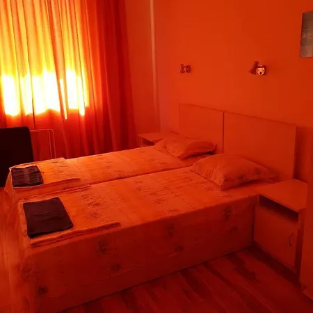 Guest house Viva *